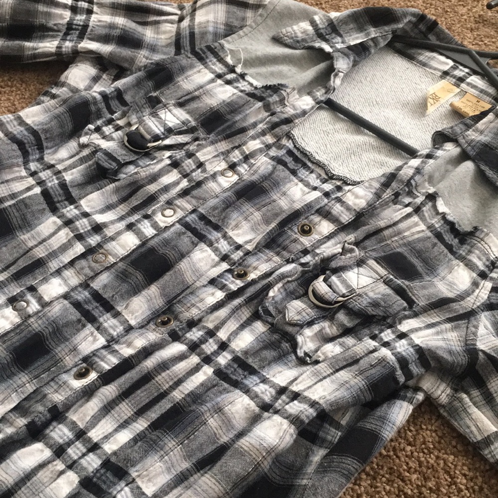 BKE plaid button-up shirt 🌼3 for $20🌼